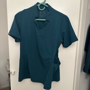 FIGS Women's Caribbean Blue Inala Slim Scrub Top Size Small